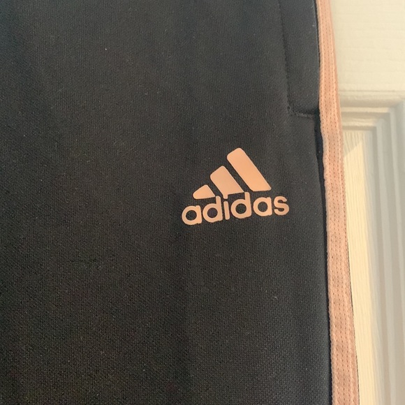Adidas training pants - Picture 2 of 3
